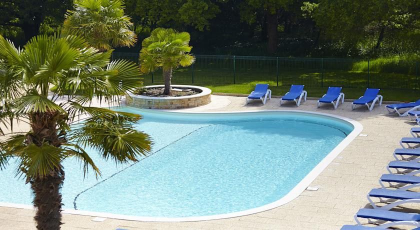 Ploemel Hotel Du Golf Saint-Laurent מראה חיצוני תמונה